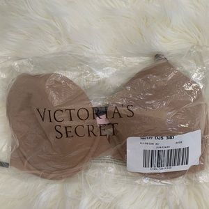 NWT Victoria’s Secret SEXY ILLUSIONS Bra 34D